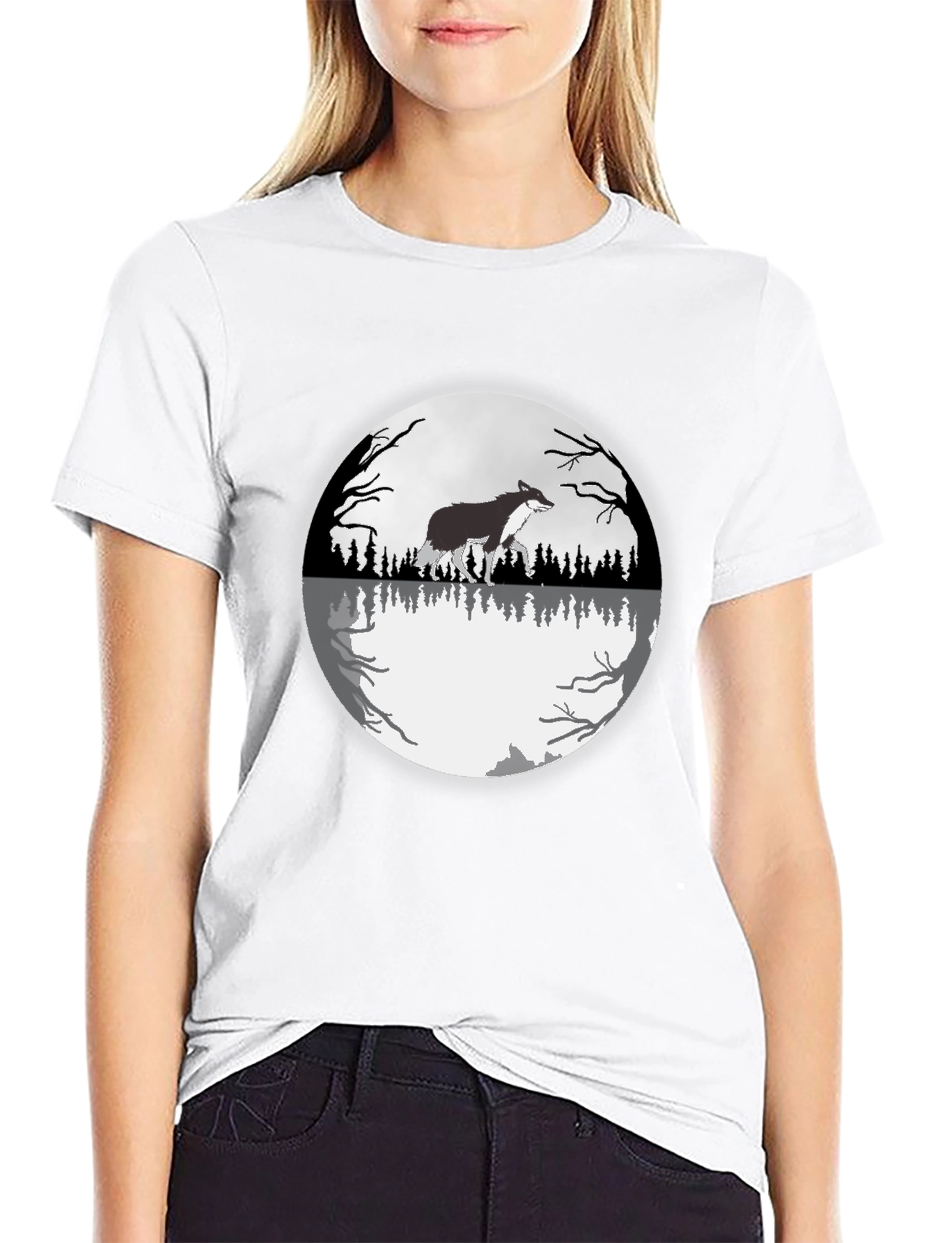 Wolf Moon Reflection Graphic Tee - Black