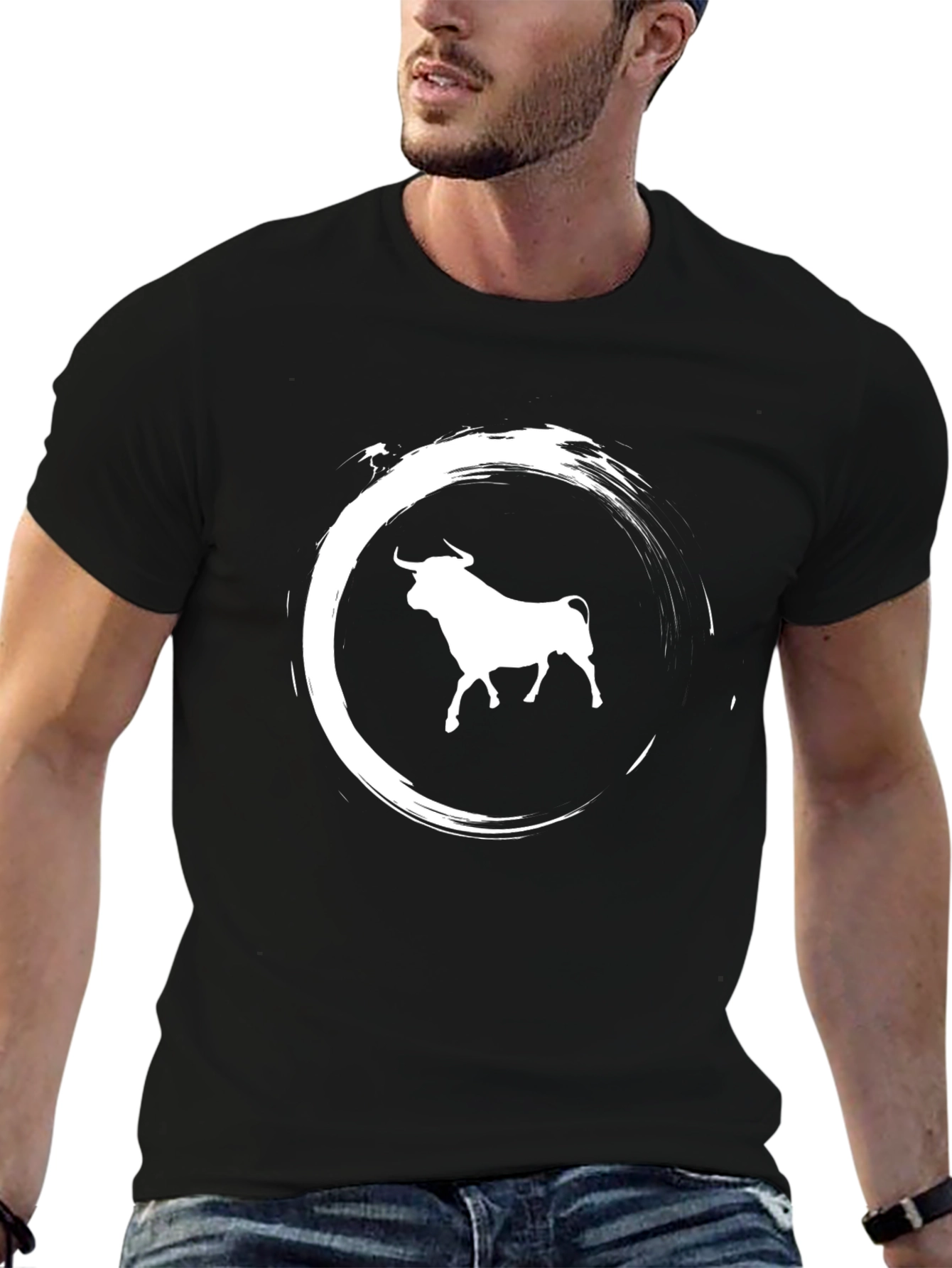 Bull Graphic Tee - Stylish Black T-Shirt