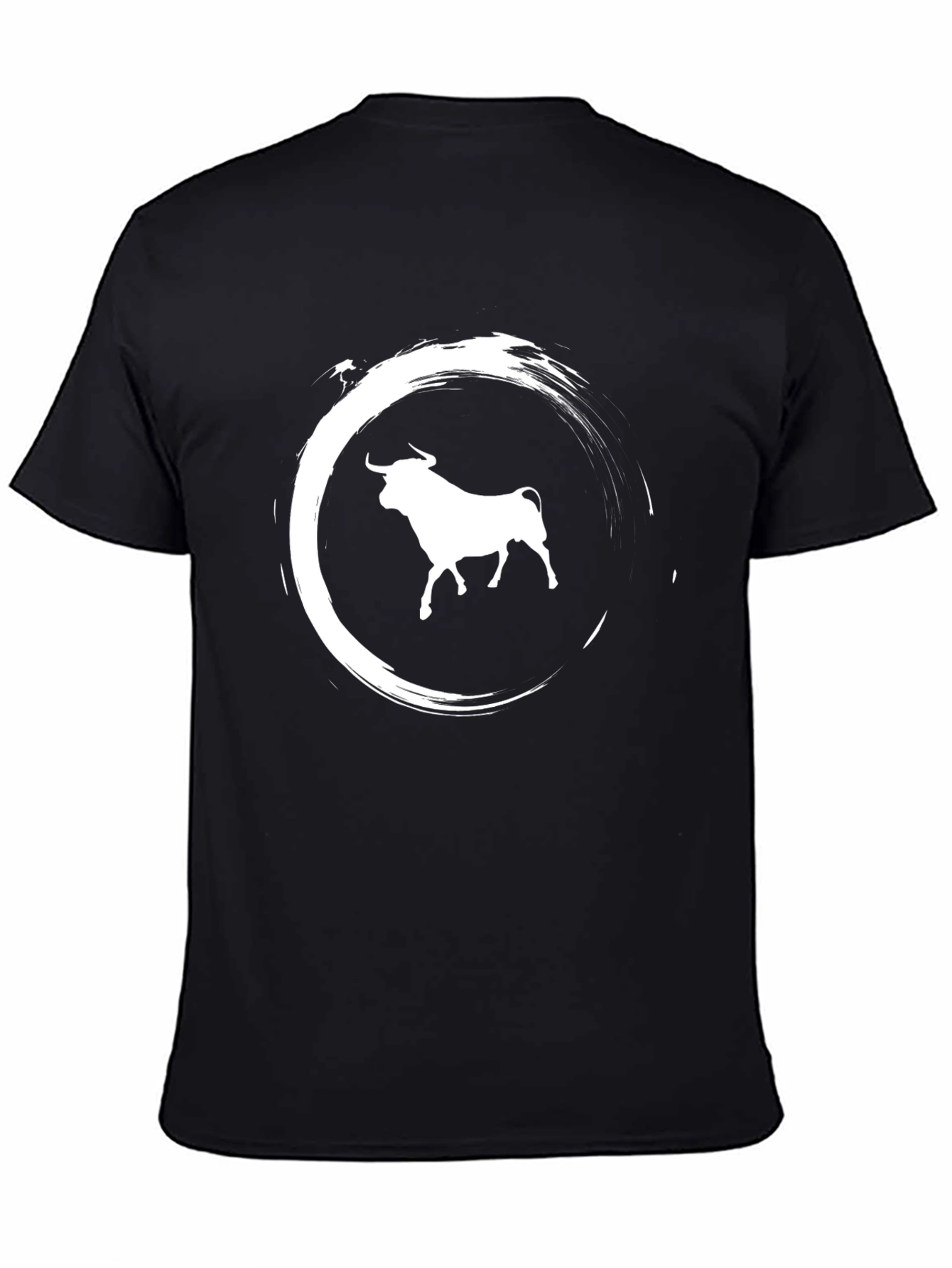 Bull Graphic Tee - Stylish Black T-Shirt
