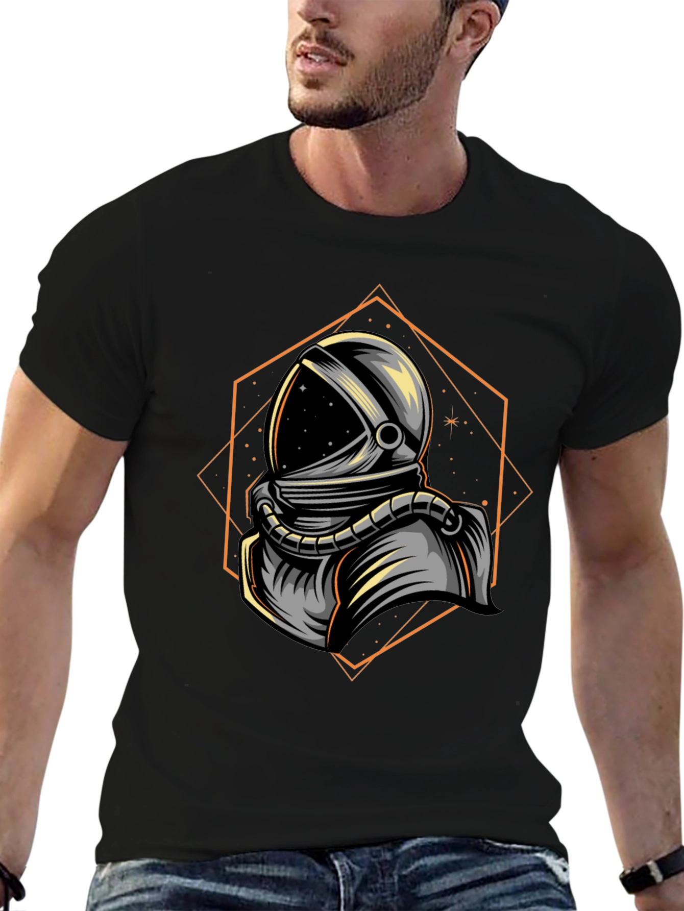Astronaut Helmet Graphic Tee - Space Enthusiast T-Shirt