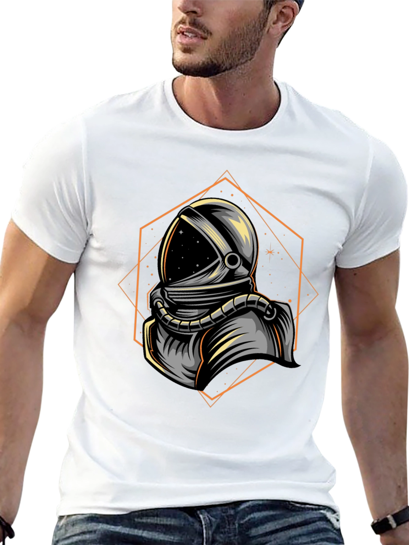 Astronaut Helmet Graphic Tee - Space Enthusiast T-Shirt