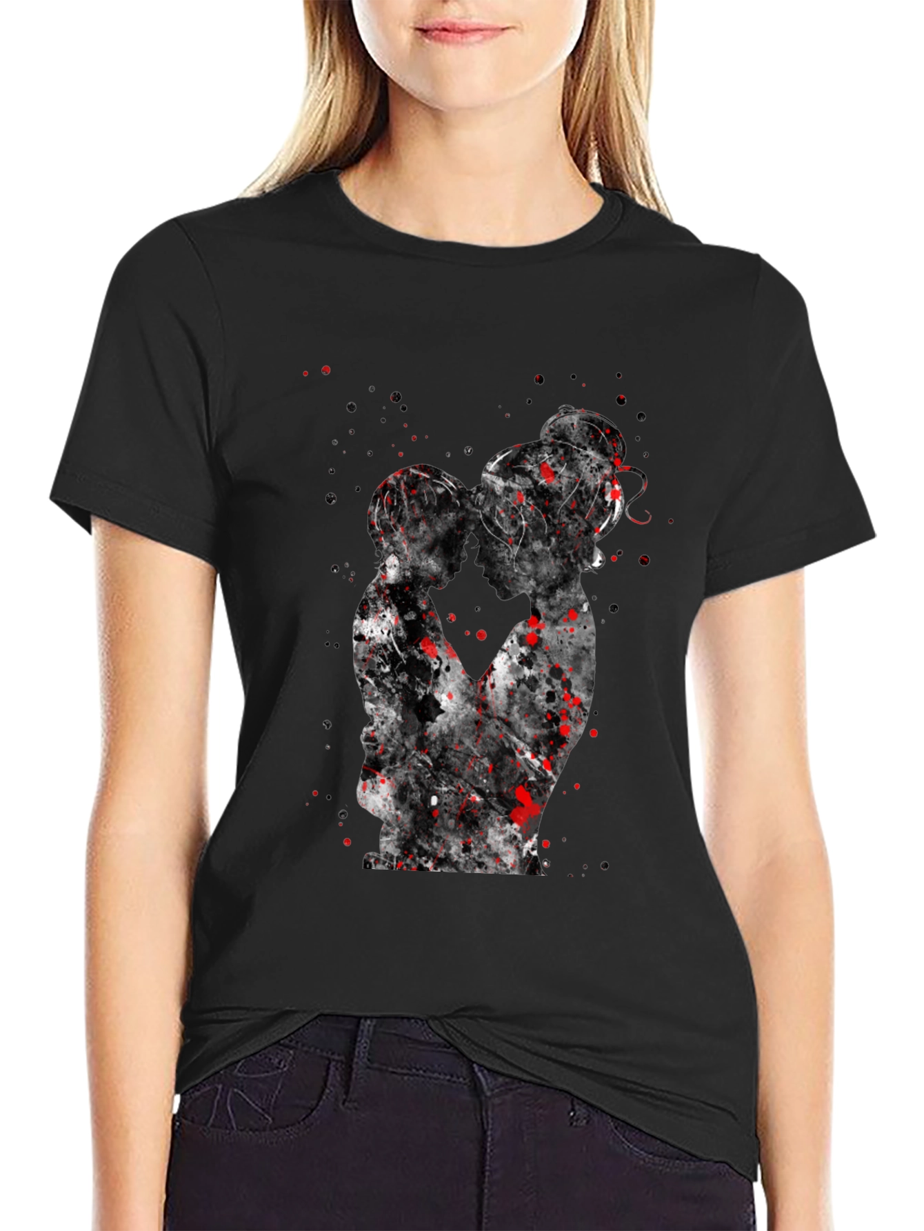 Silhouette Kiss T-Shirt - Artistic Black Tee