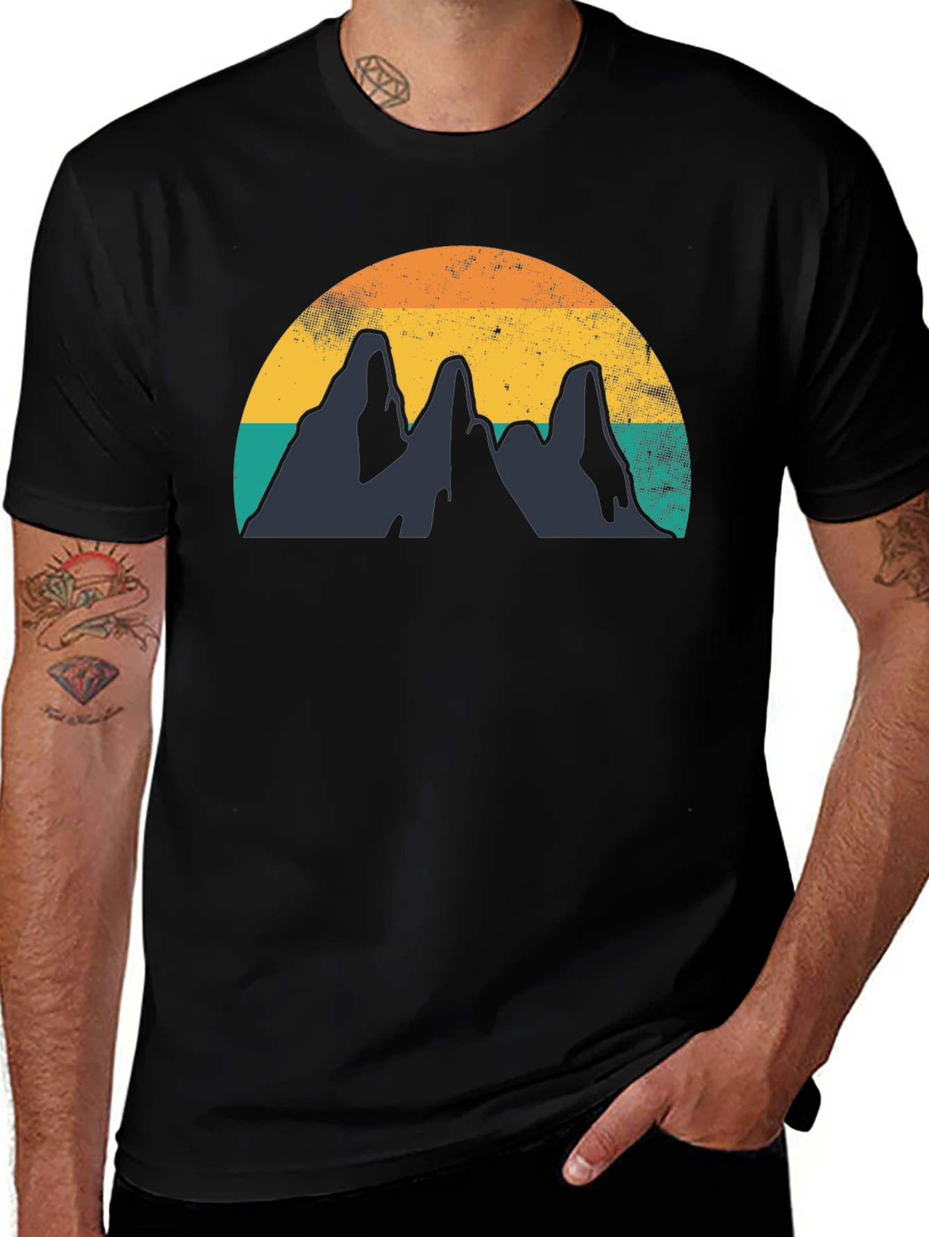 Retro Mountain Graphic Tee - Adventure Awaits!