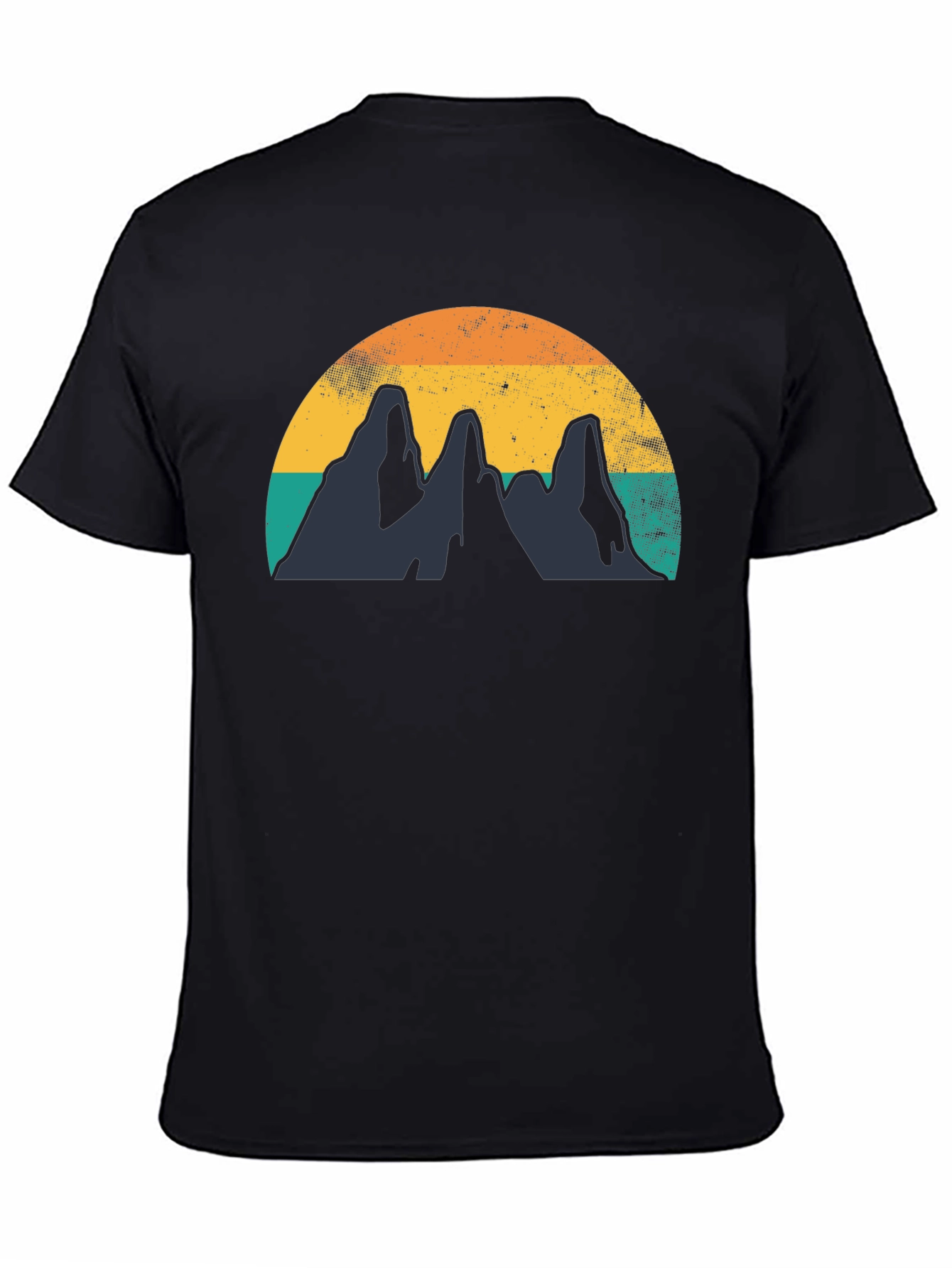 Retro Mountain Graphic Tee - Adventure Awaits!