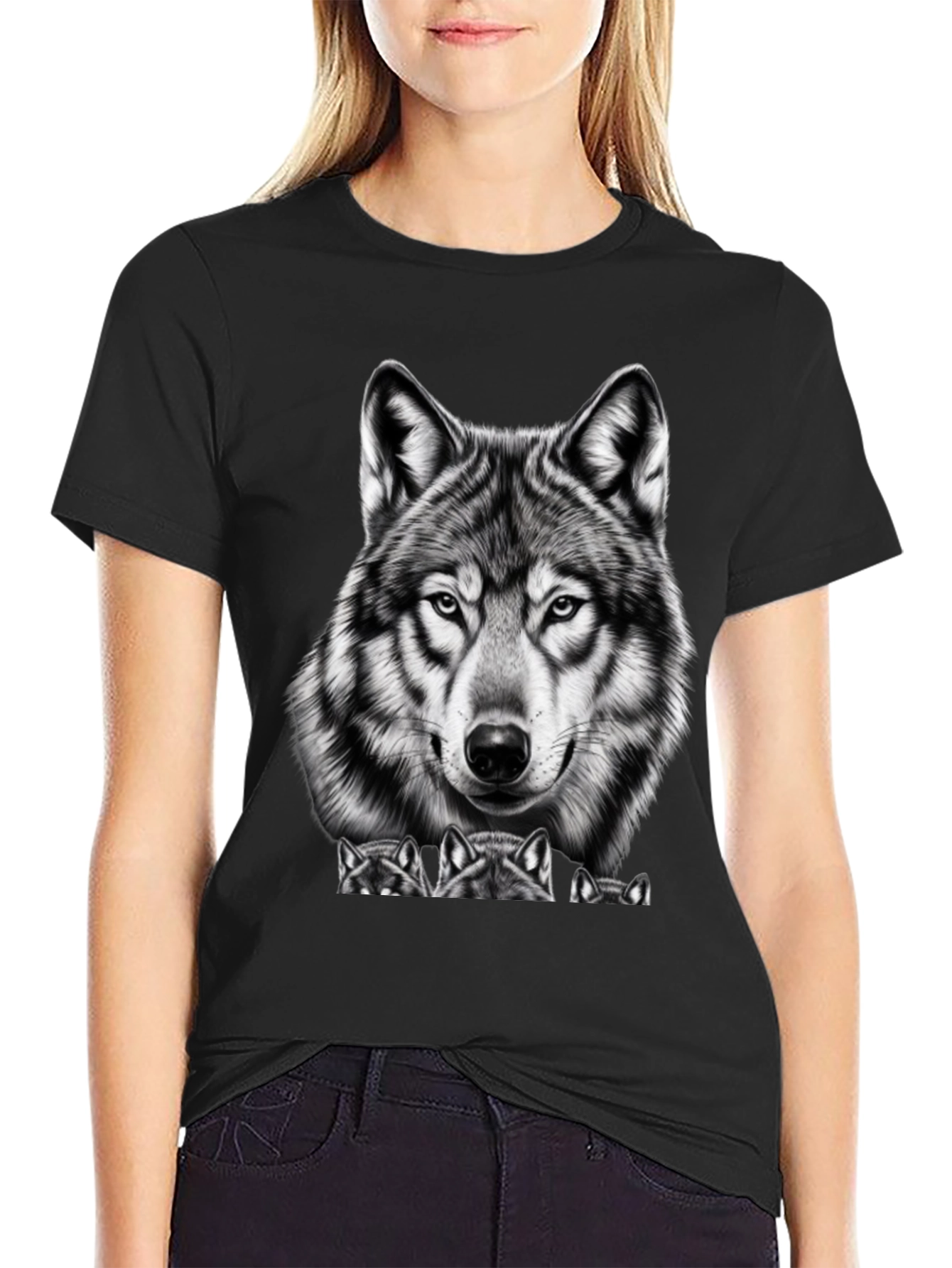 Wolf Graphic Tee - Black Crew Neck T-Shirt