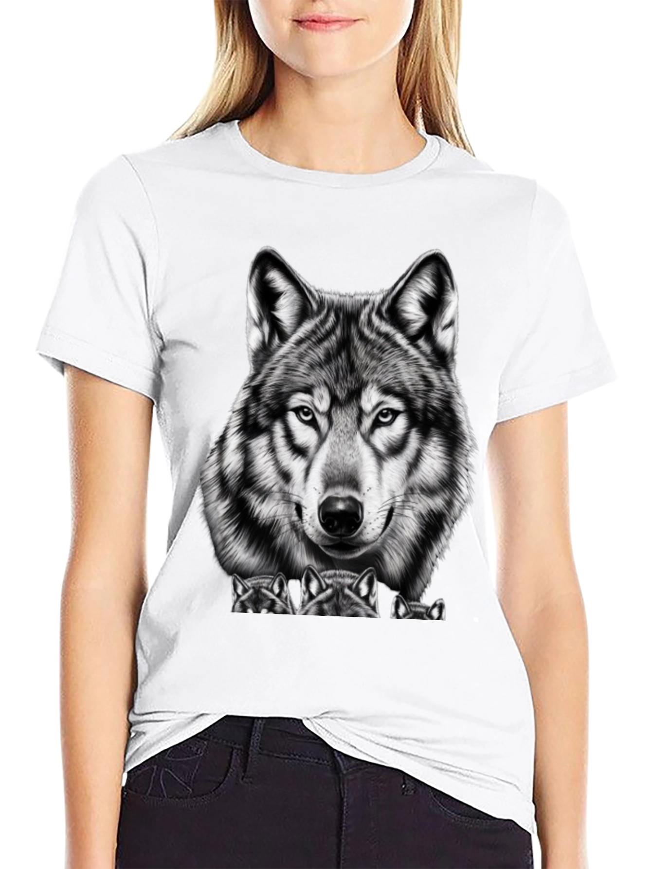 Wolf Graphic Tee - Black Crew Neck T-Shirt