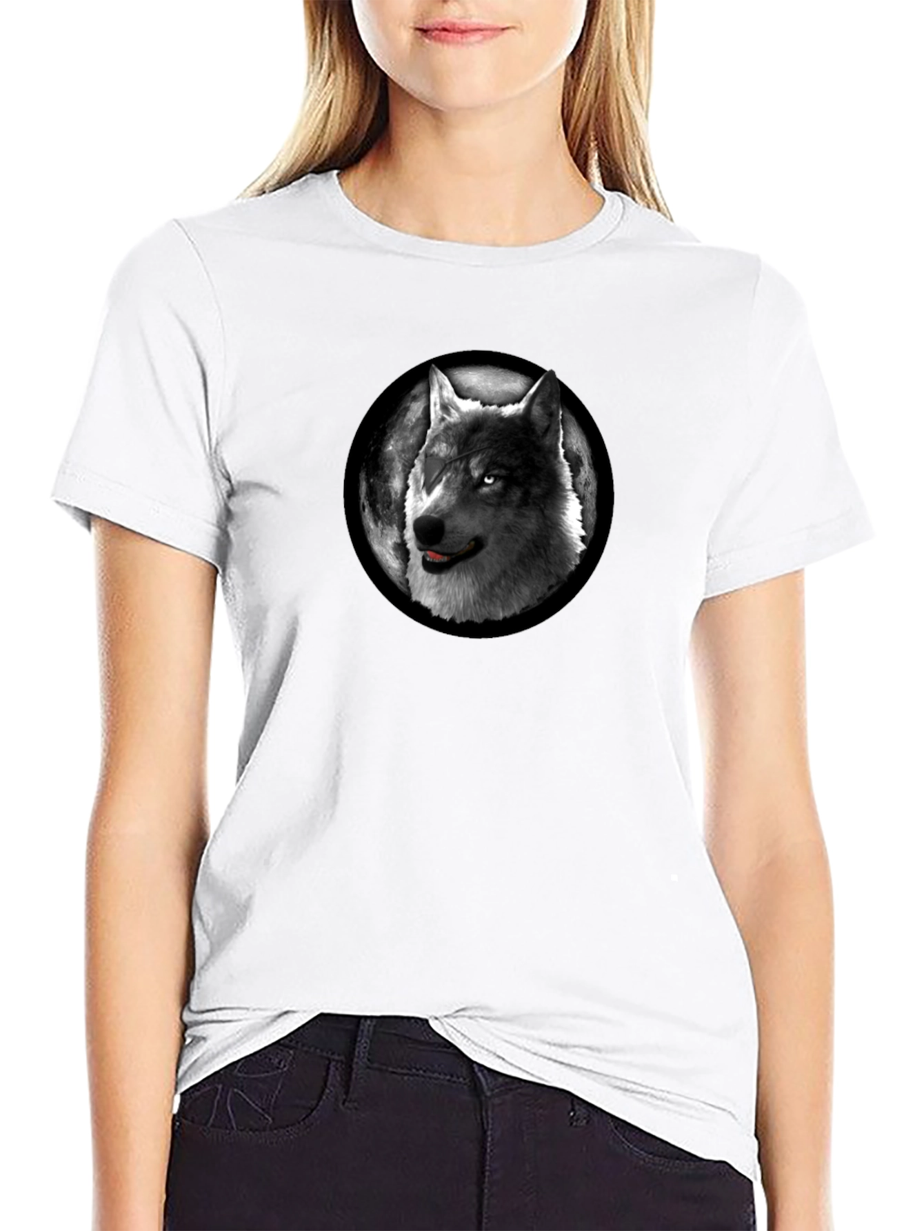 Wolf Moon T-Shirt - Stylish Graphic Tee