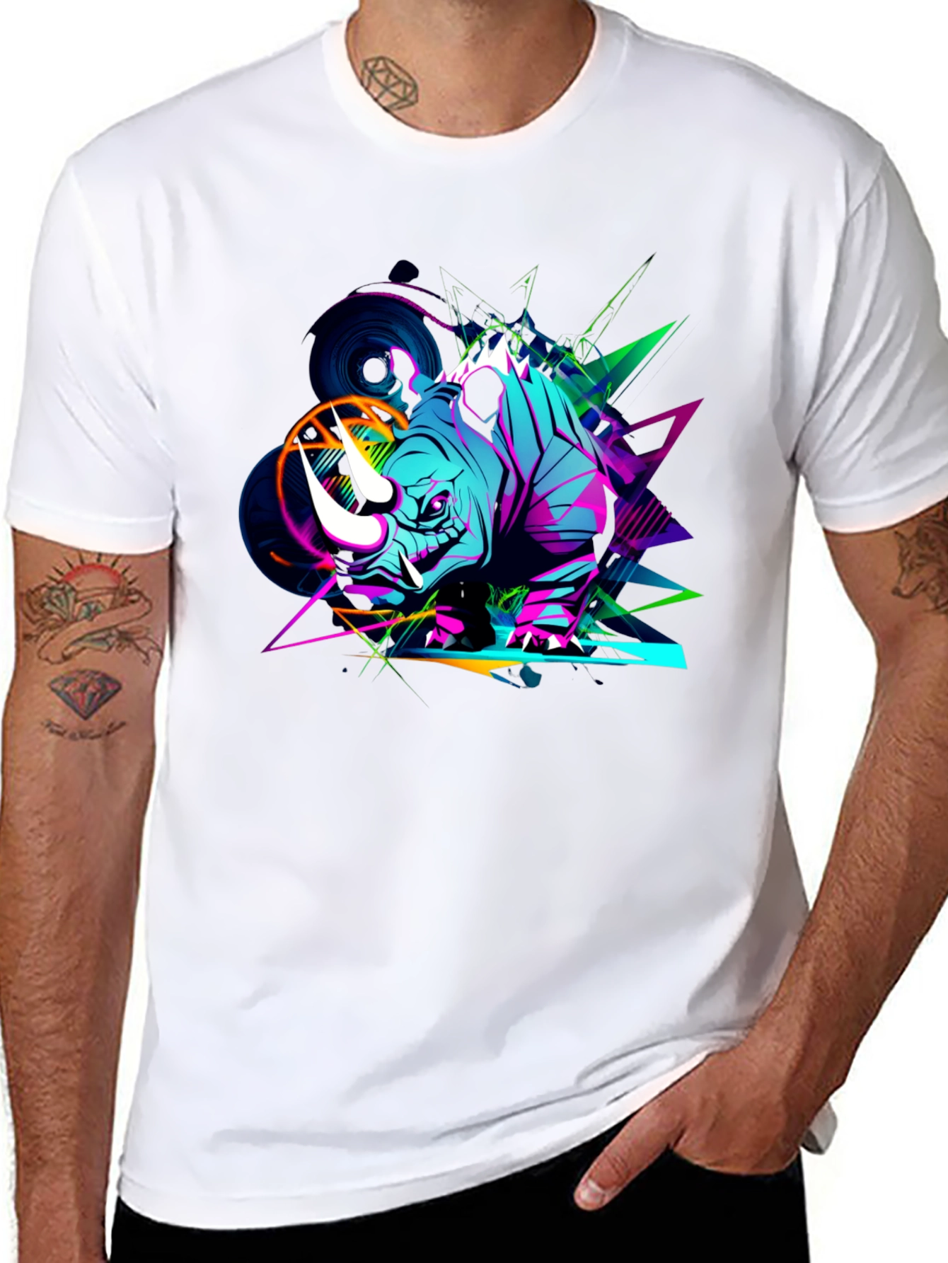 Vibrant Rhino Graphic Tee - Black Cotton T-Shirt